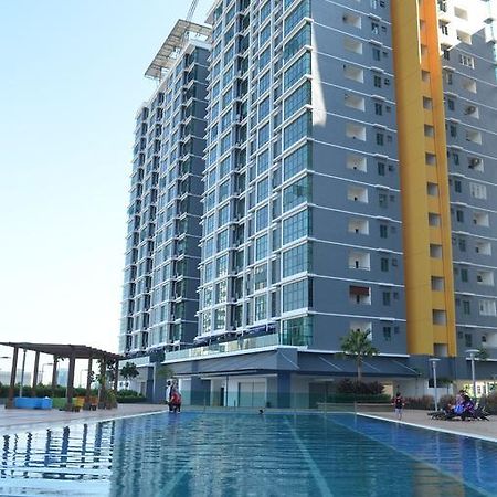 Vista Alam Roomstay Homestay Shah Alam Zewnętrze zdjęcie