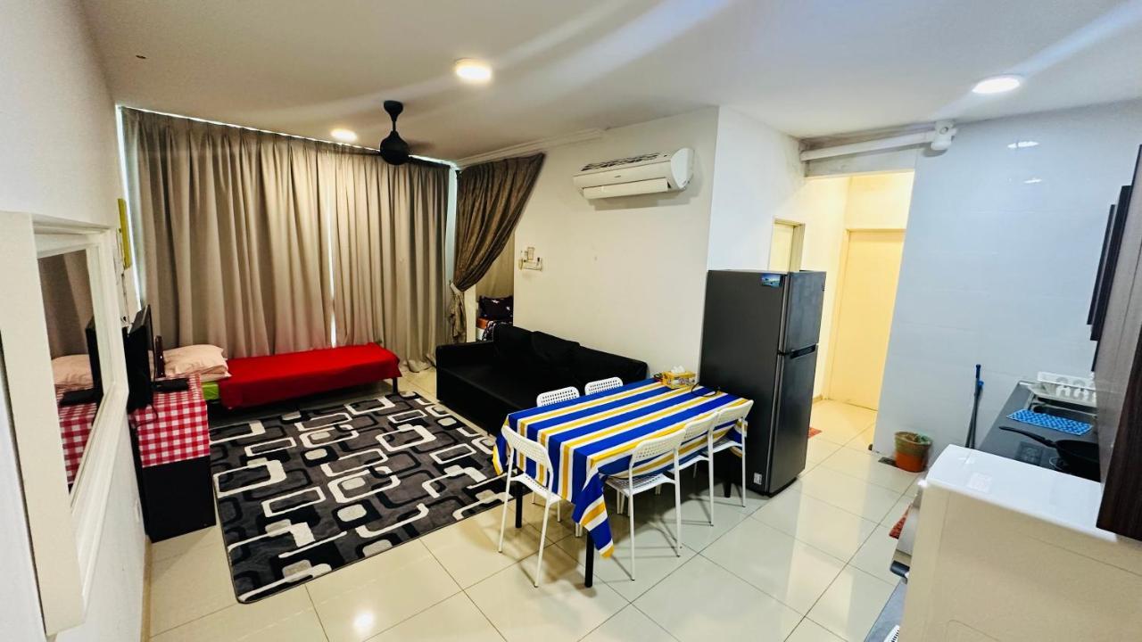 Vista Alam Roomstay Homestay Shah Alam Zewnętrze zdjęcie
