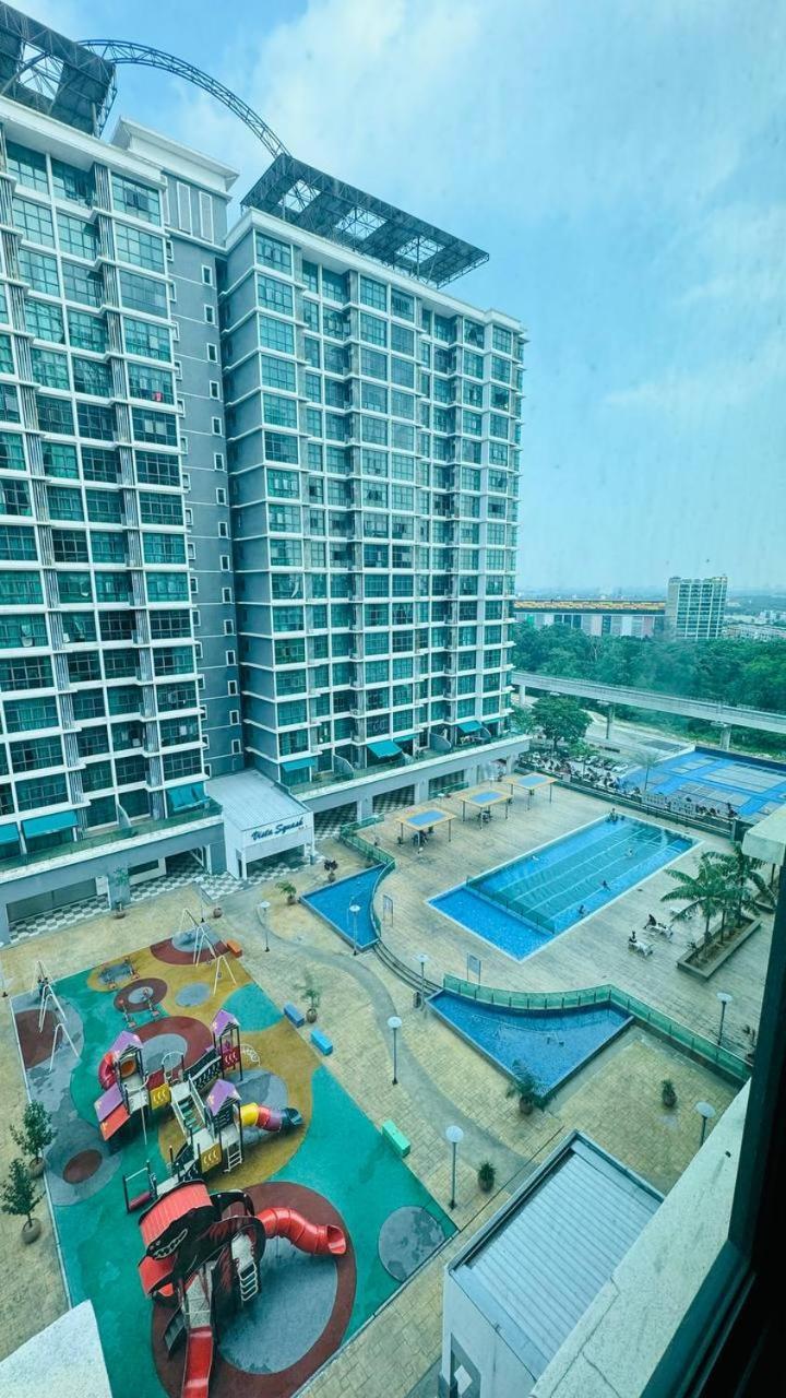 Vista Alam Roomstay Homestay Shah Alam Zewnętrze zdjęcie
