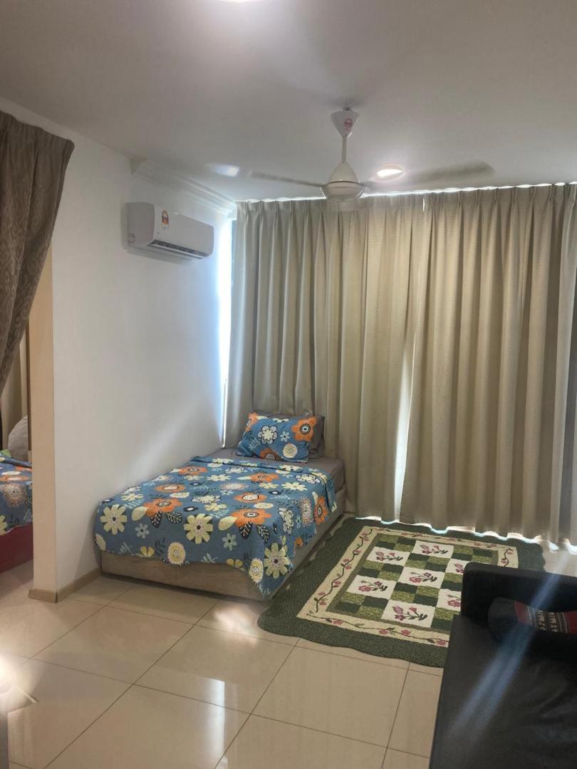 Vista Alam Roomstay Homestay Shah Alam Zewnętrze zdjęcie