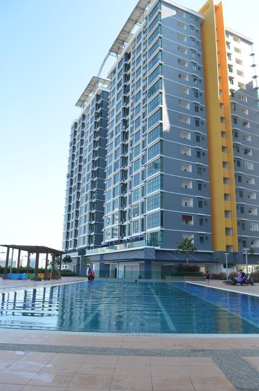 Vista Alam Roomstay Homestay Shah Alam Zewnętrze zdjęcie