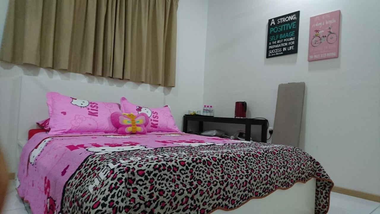Vista Alam Roomstay Homestay Shah Alam Zewnętrze zdjęcie